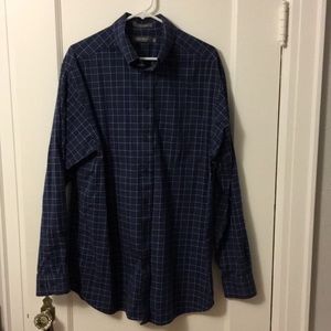Daniel Cremieux dress shirt, size large tall (LT).